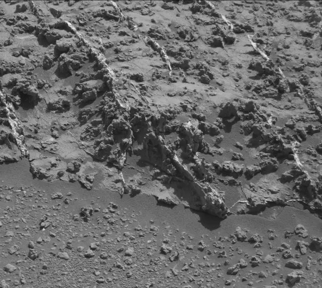 Sol 3174: Mast Camera (Mastcam)