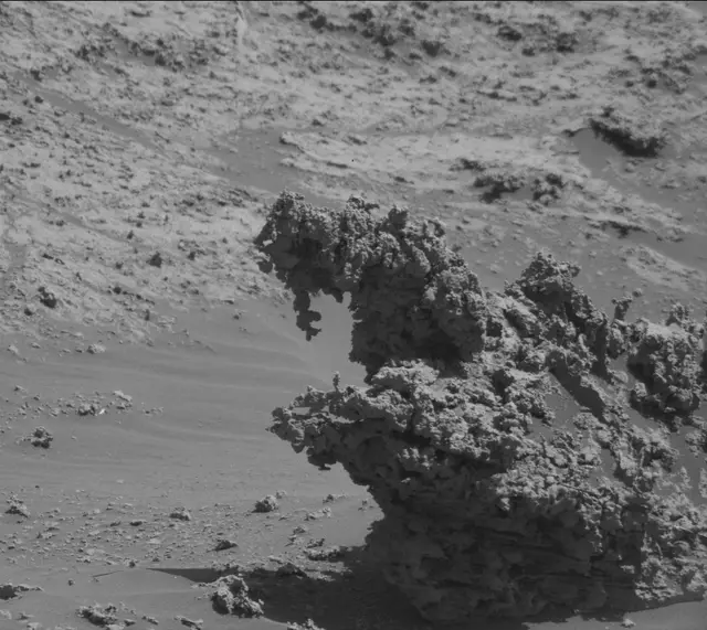 Sol 3178: Mast Camera (Mastcam)