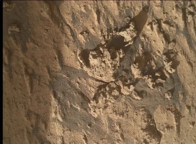 Sol 3178: Mars Hand Lens Imager (MAHLI)