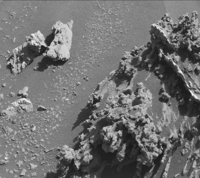 Sol 3180: Mast Camera (Mastcam)