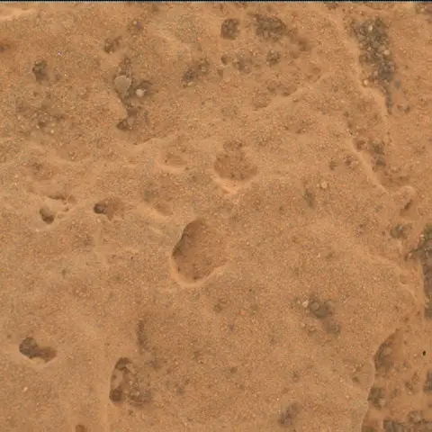 Sol 3183: Mars Hand Lens Imager (MAHLI)