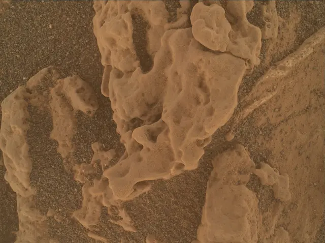Sol 3185: Mars Hand Lens Imager (MAHLI)