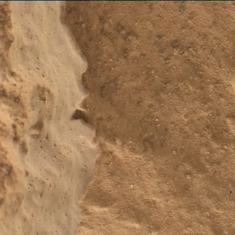 Sol 3187: Mars Hand Lens Imager (MAHLI)