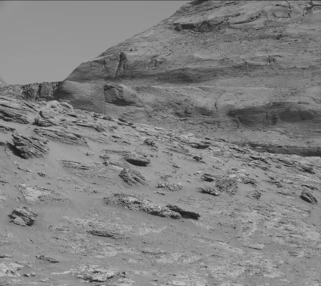 Sol 3189: Mast Camera (Mastcam)