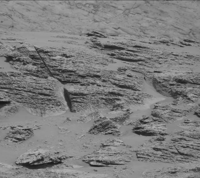 Sol 3189: Mast Camera (Mastcam)