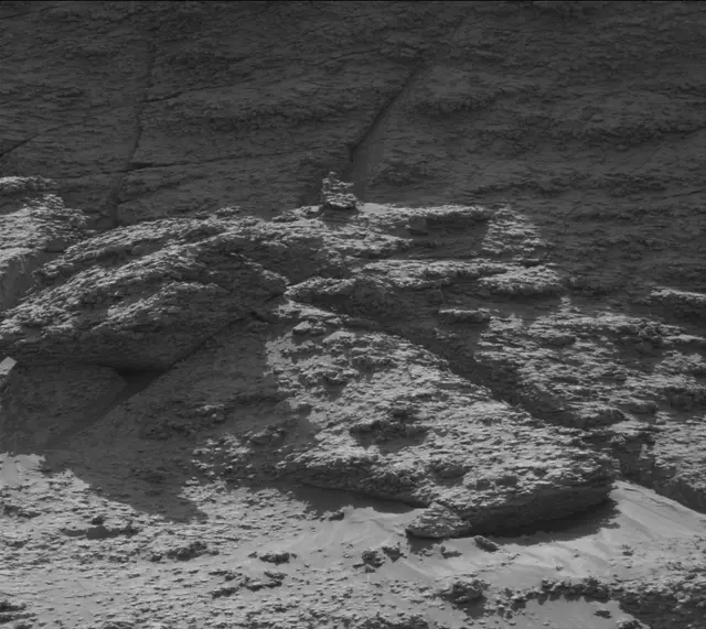 Sol 3190: Mast Camera (Mastcam)
