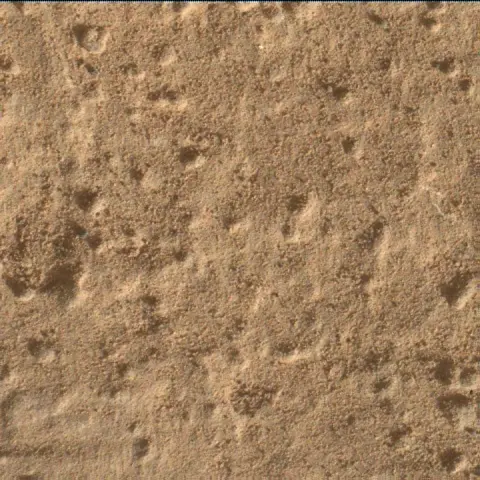 Sol 3194: Mars Hand Lens Imager (MAHLI)