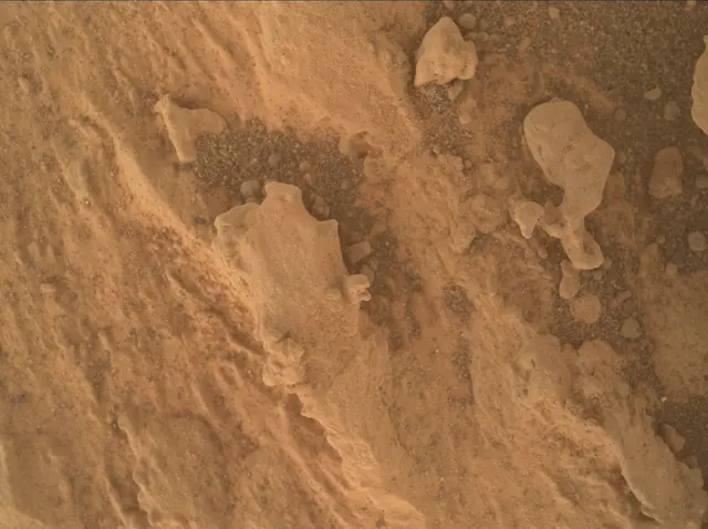 Sol 3197: Mars Hand Lens Imager (MAHLI)