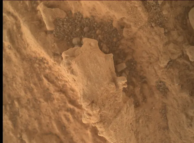 Sol 3197: Mars Hand Lens Imager (MAHLI)