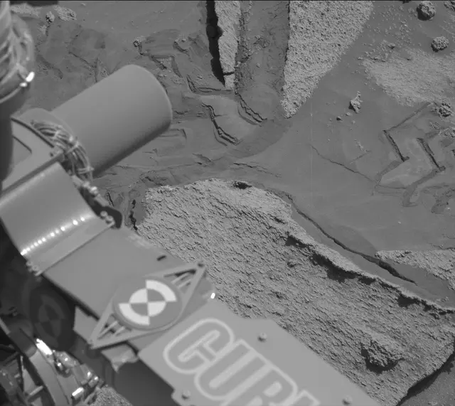 Sol 3251: Mast Camera (Mastcam)