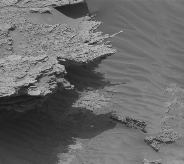 Sol 3525: Mast Camera (Mastcam)