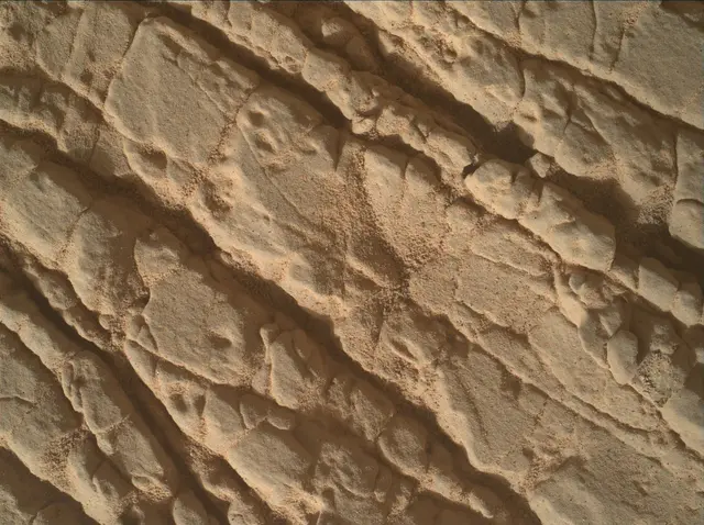 Sol 3536: Mars Hand Lens Imager (MAHLI)