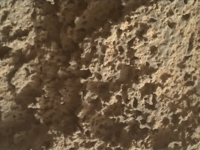 Sol 3583: Mars Hand Lens Imager (MAHLI)