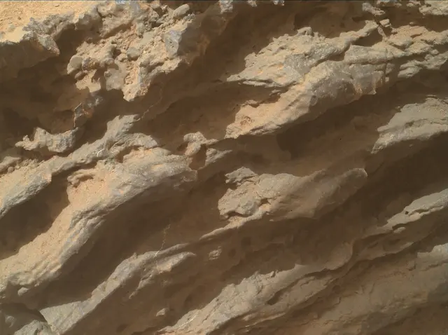 Sol 3645: Mars Hand Lens Imager (MAHLI)
