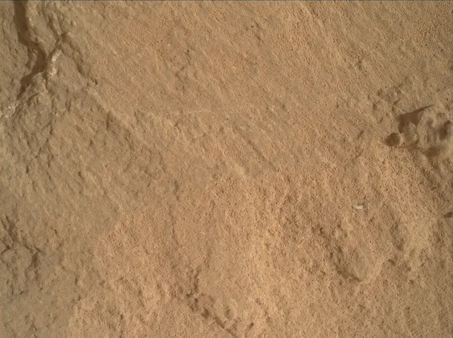 Sol 3651: Mars Hand Lens Imager (MAHLI)