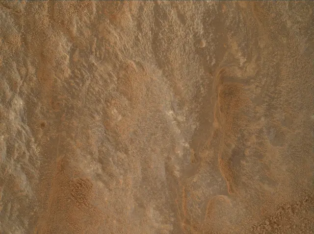 Sol 3672: Mars Hand Lens Imager (MAHLI)