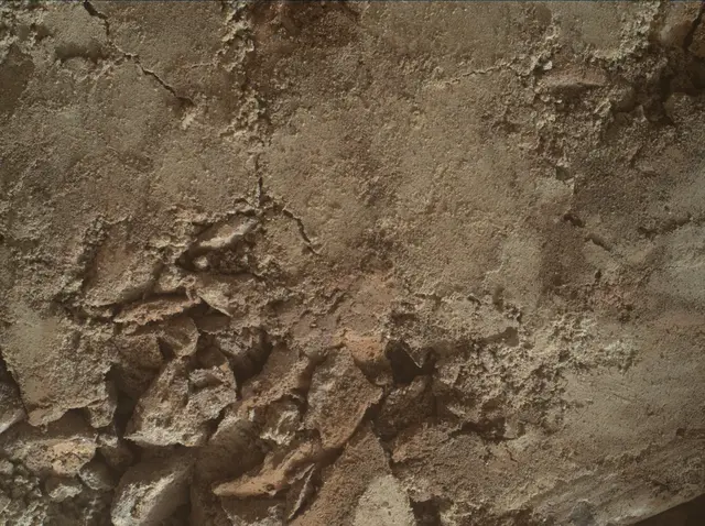 Sol 3699: Mars Hand Lens Imager (MAHLI)