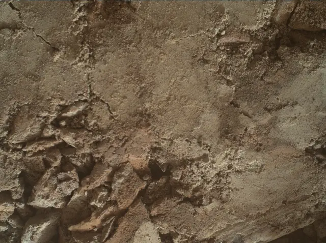 Sol 3699: Mars Hand Lens Imager (MAHLI)
