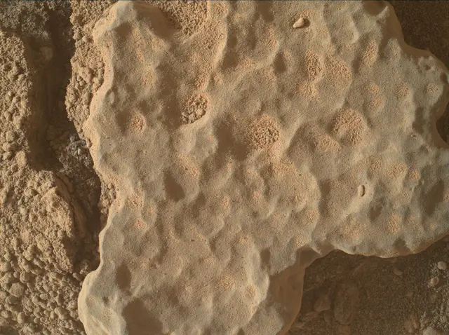 Sol 3703: Mars Hand Lens Imager (MAHLI)