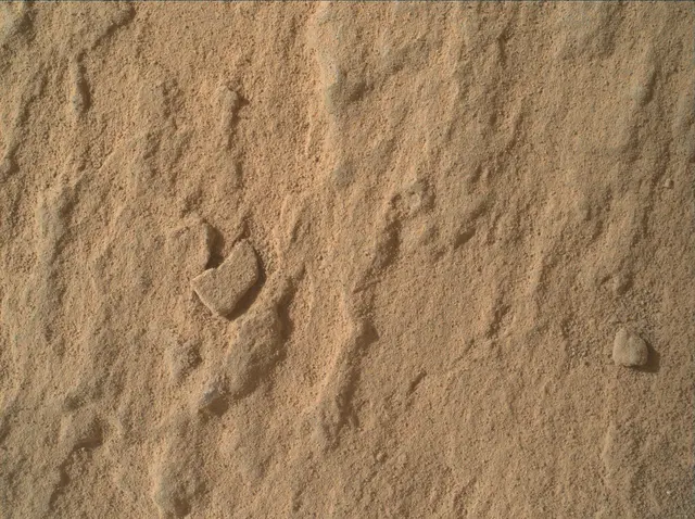 Sol 3724: Mars Hand Lens Imager (MAHLI)