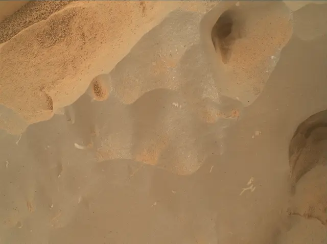 Sol 3727: Mars Hand Lens Imager (MAHLI)
