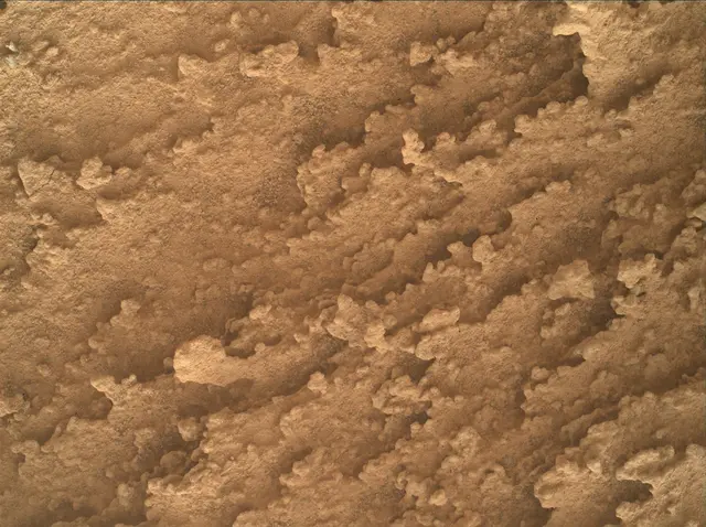 Sol 3781: Mars Hand Lens Imager (MAHLI)