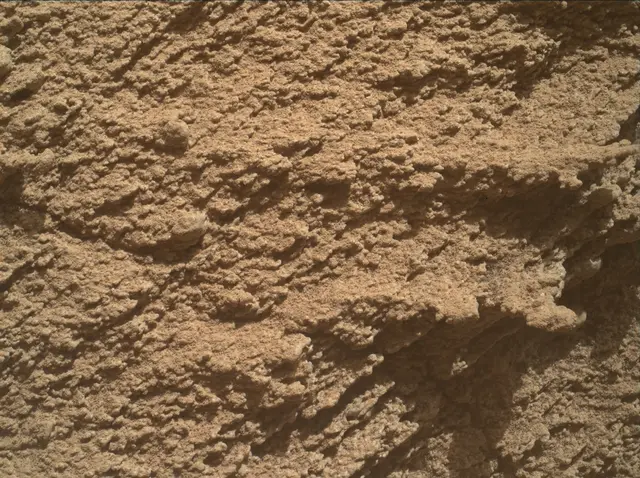 Sol 3799: Mars Hand Lens Imager (MAHLI)