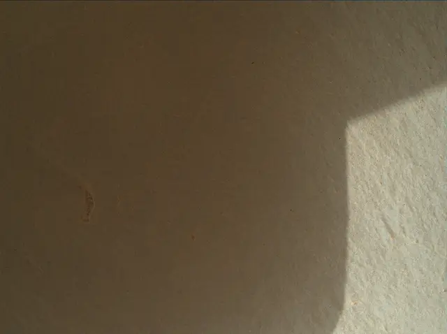 Sol 3931: Mars Hand Lens Imager (MAHLI)