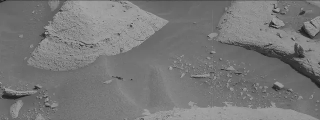Sol 3946: Mast Camera (Mastcam)