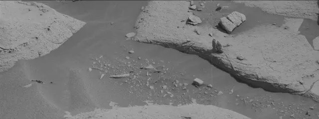 Sol 3946: Mast Camera (Mastcam)