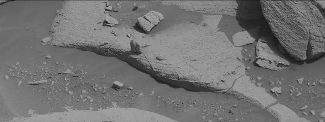 Sol 3946: Mast Camera (Mastcam)