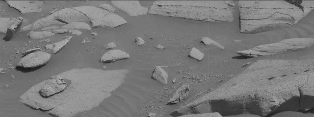 Sol 3946: Mast Camera (Mastcam)