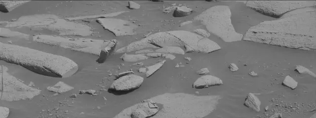 Sol 3946: Mast Camera (Mastcam)