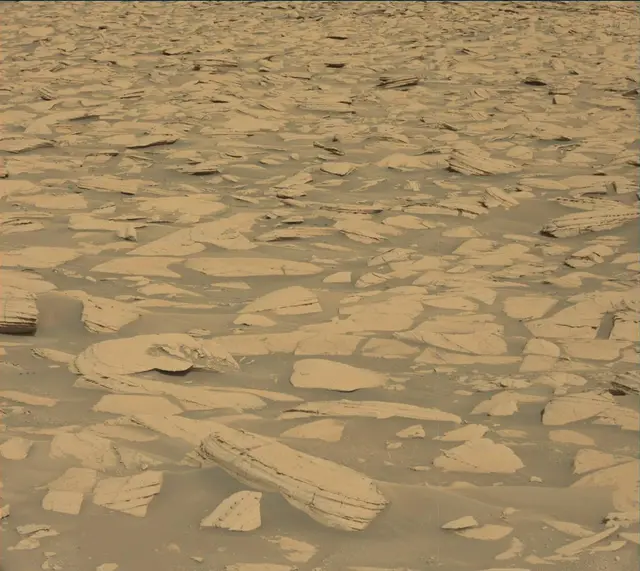 Sol 3946: Mast Camera (Mastcam)