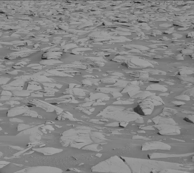 Sol 3946: Mast Camera (Mastcam)