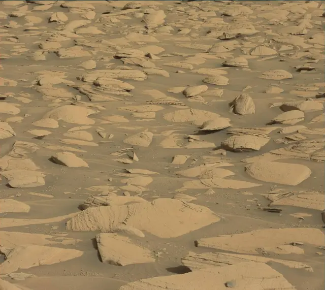 Sol 3946: Mast Camera (Mastcam)