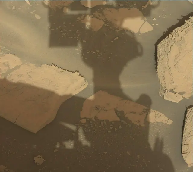 Sol 3946: Mast Camera (Mastcam)