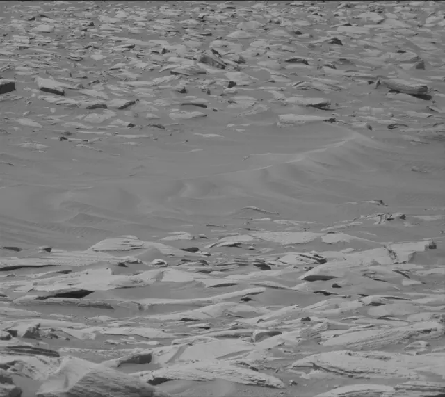 Sol 3946: Mast Camera (Mastcam)