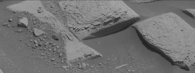 Sol 3948: Mast Camera (Mastcam)