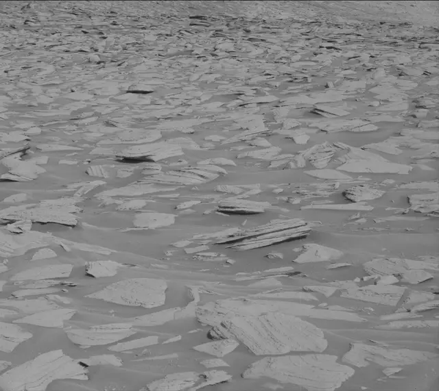 Sol 3948: Mast Camera (Mastcam)