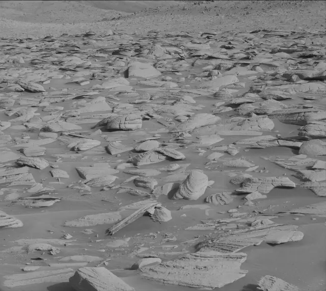Sol 3948: Mast Camera (Mastcam)