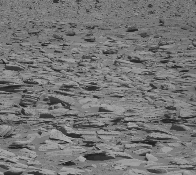 Sol 3948: Mast Camera (Mastcam)