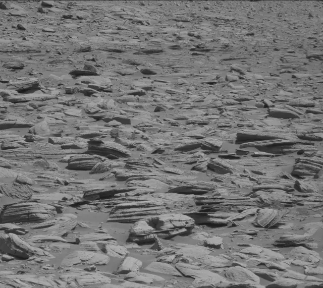 Sol 3948: Mast Camera (Mastcam)