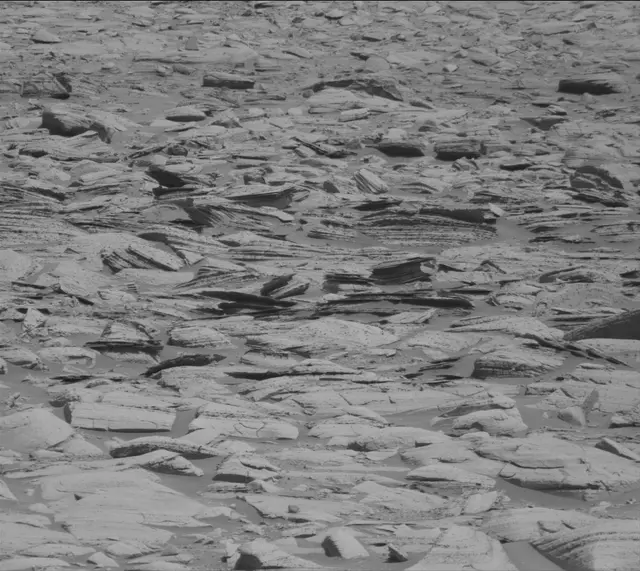 Sol 3948: Mast Camera (Mastcam)