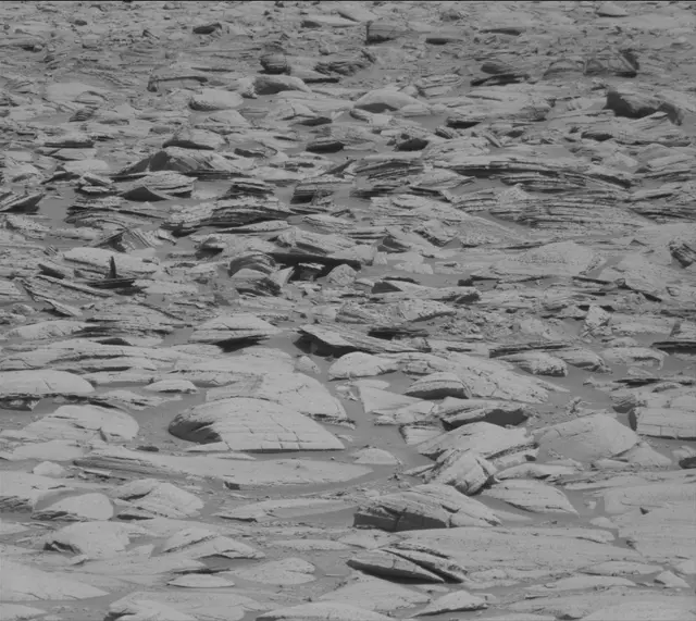 Sol 3948: Mast Camera (Mastcam)