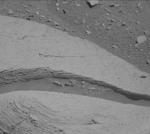 Sol 3948: Mast Camera (Mastcam)