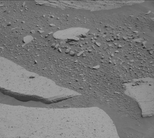 Sol 3948: Mast Camera (Mastcam)