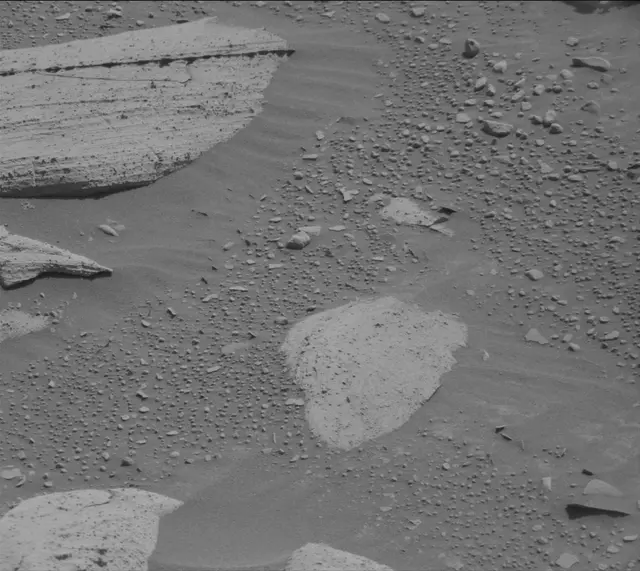 Sol 3948: Mast Camera (Mastcam)