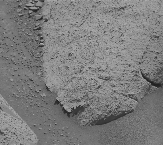 Sol 3948: Mast Camera (Mastcam)