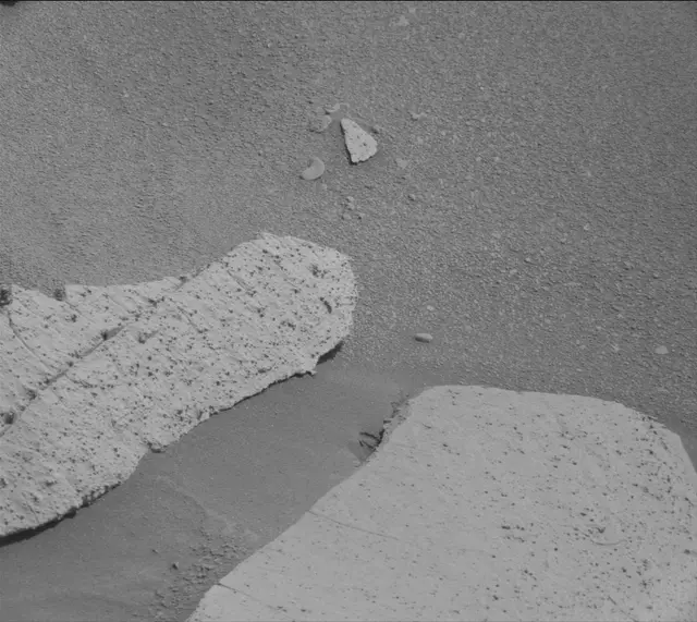 Sol 3948: Mast Camera (Mastcam)